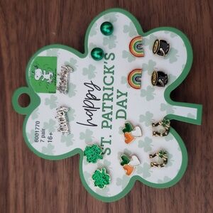 St Patrick's Day 7 pair themed pierced earrings NWT